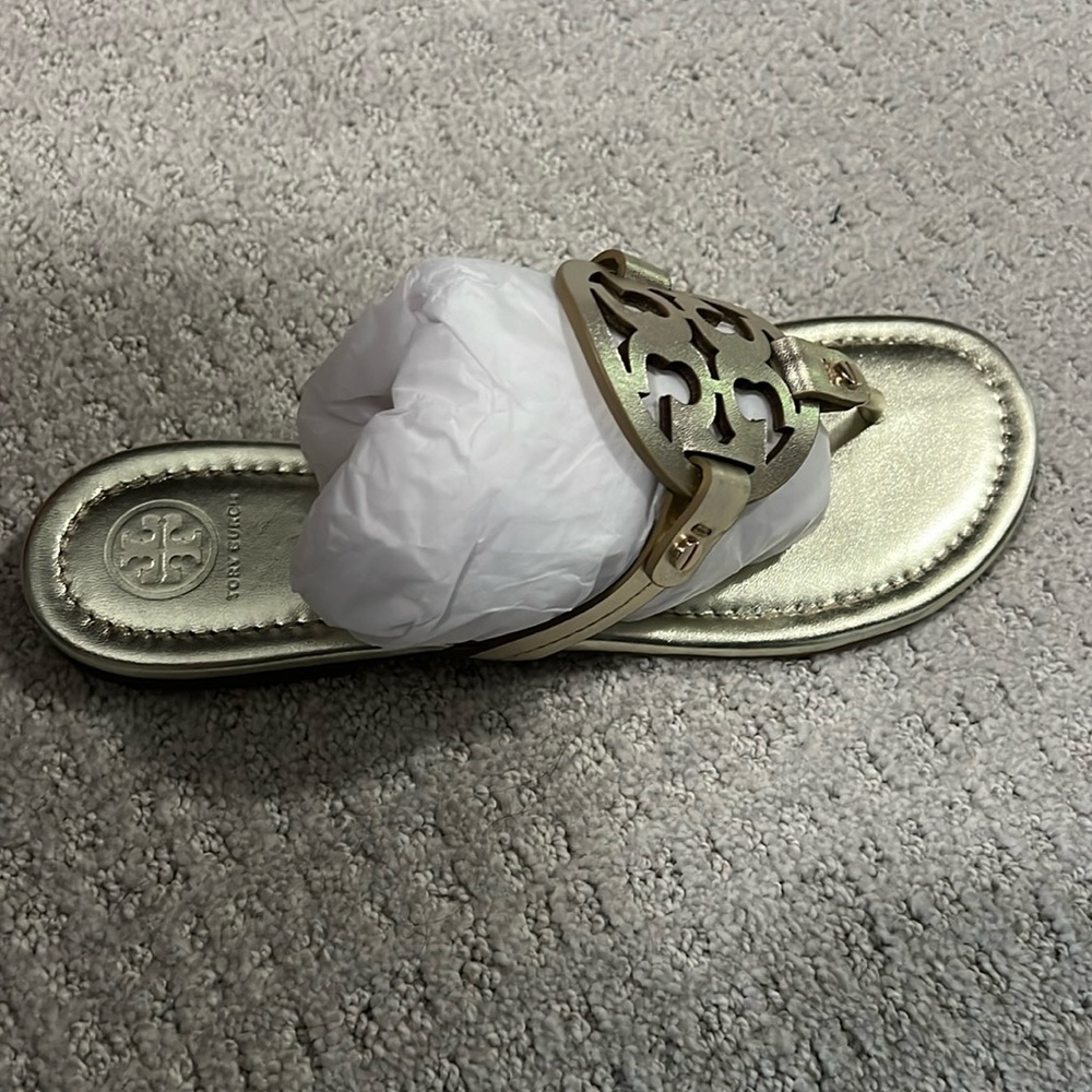 Tory Burch- Metallic Leather Sandal